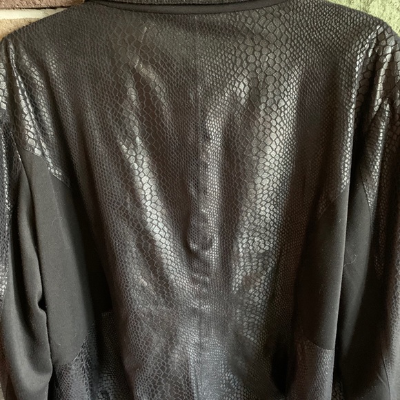 Black Jacket - Picture 3 of 3